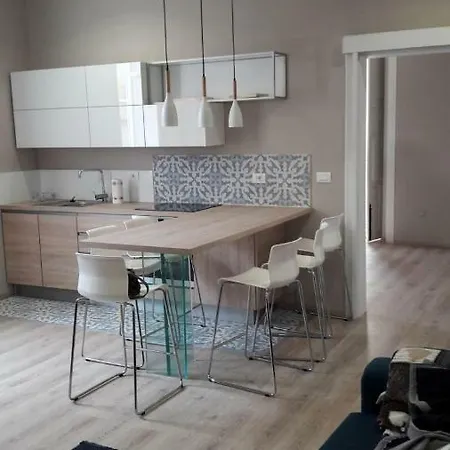 Διαμέρισμα 9 House Ortigia *